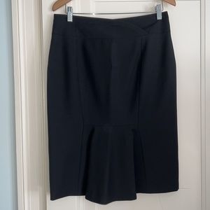 ✨REISS Pencil Skirt with Back Pleat✨